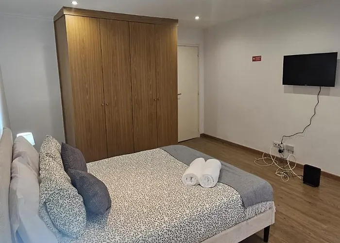 Casa de hóspedes Prime Rato - *