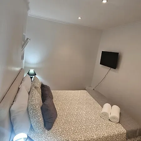 Гостевой дом Prime Rato - Casa De Лиссабон